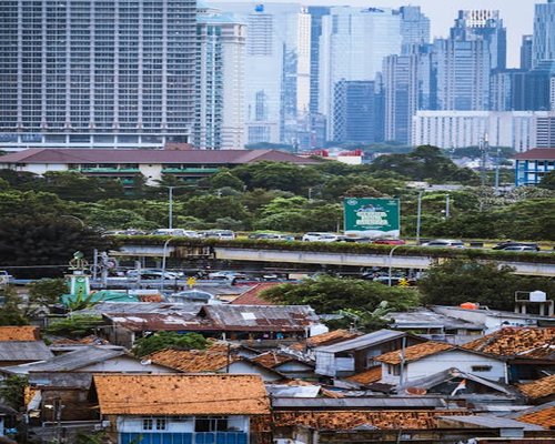 Suasana sudut kota Jakarta yang sibuk